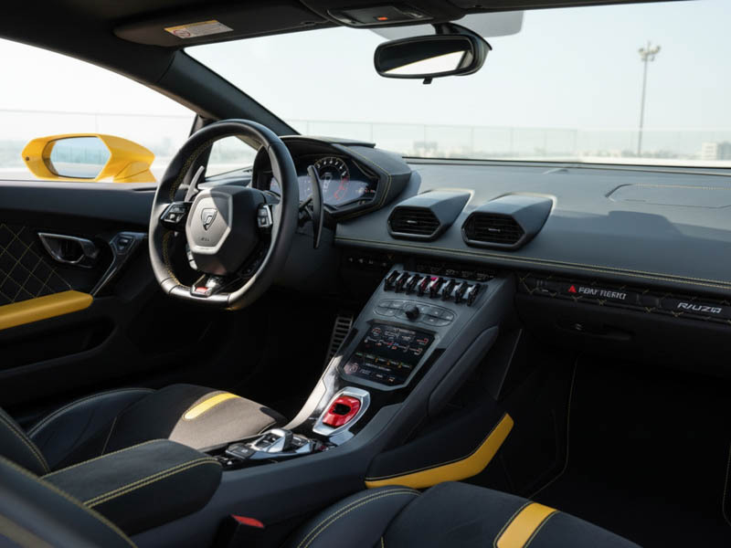 Lamborghini Huracan Coupe